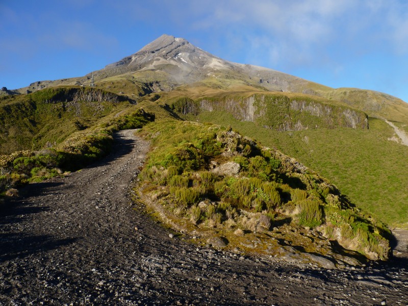 Mount Taranaki, New Zealand (05) - Northern Road to the top