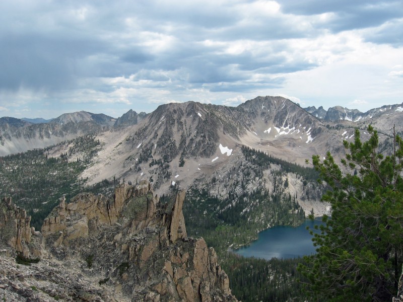 Sawtooths and Toxaway Lake