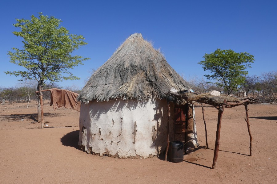 Otjikandero Himba Orphan Village-Habitation (1)