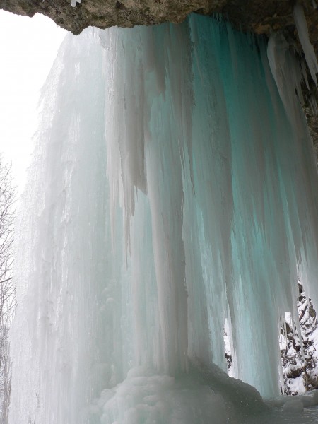 Lillafured icedwaterfall behind