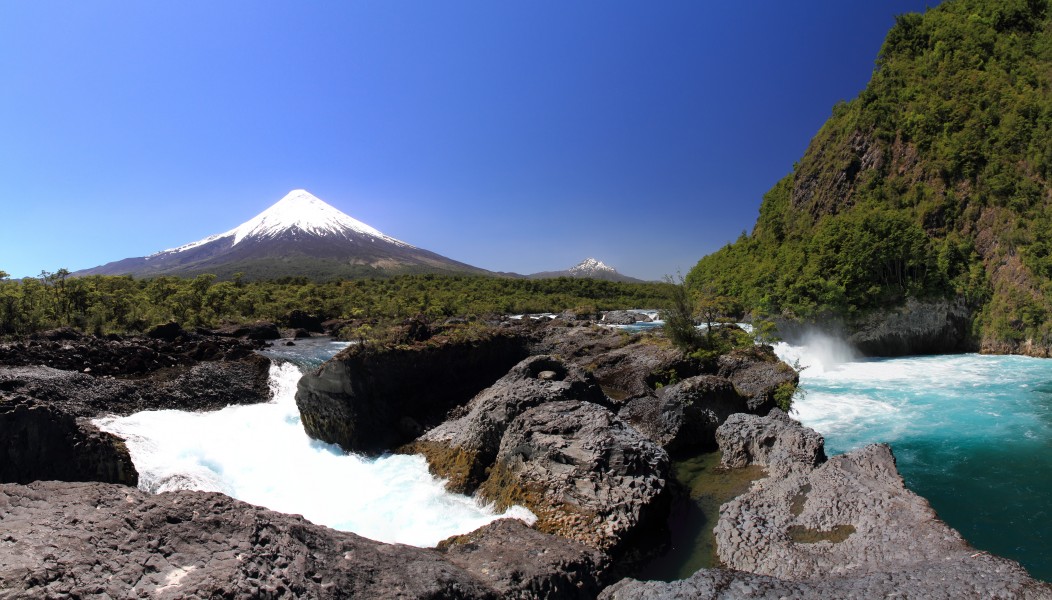 Volcan Osorno and Saltos de Petrohue
