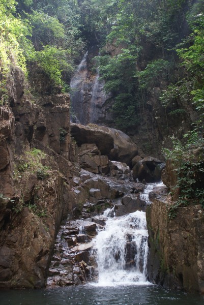 Waterfall at Namtokphlio National Park (Chataburi Province)