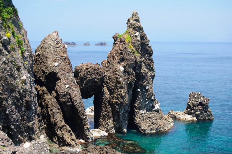 Hasakari-Iwa Rock
