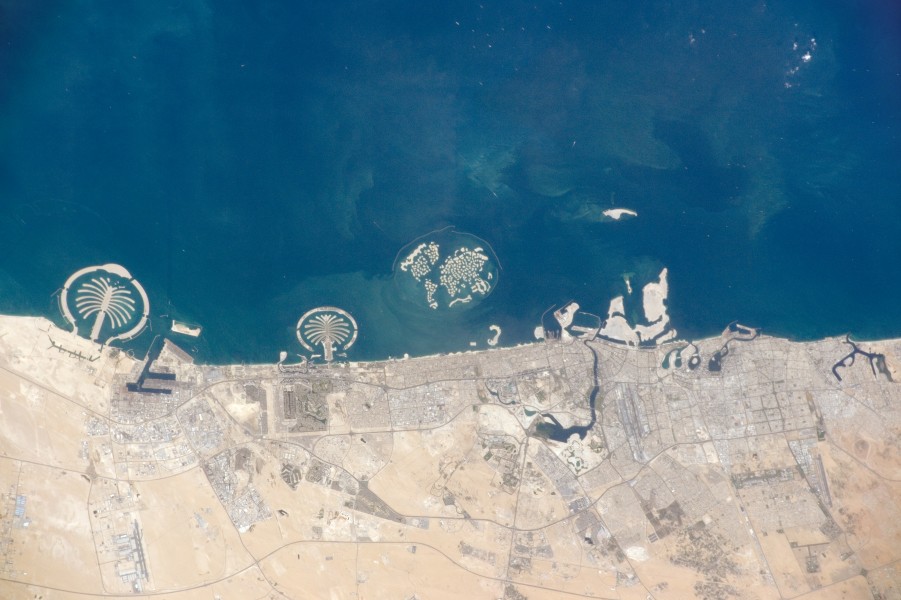 ISS-42 Coastline of the United Arab Emirates