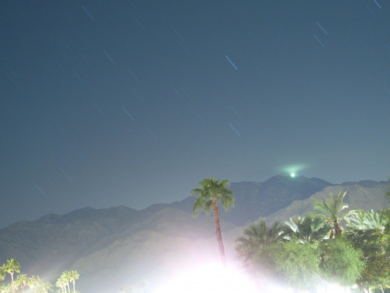 Morning star trails in Palm Springs 21-09-2007