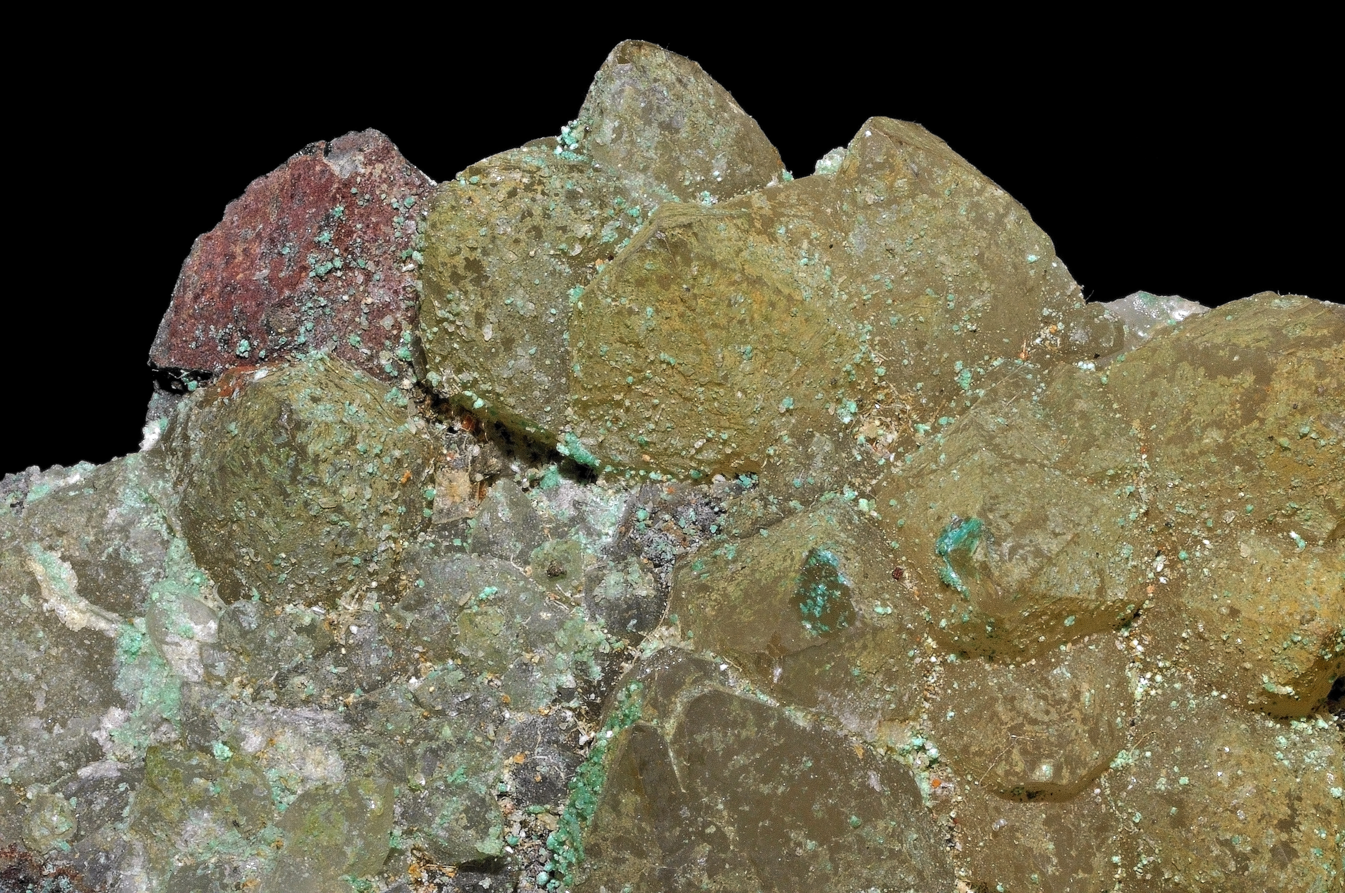 Malachite sur quartz et calcite (Maroc) 
