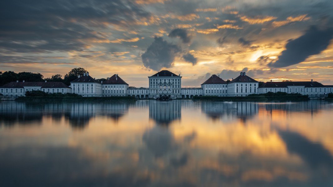 Nymphenburger Schloss during sunset