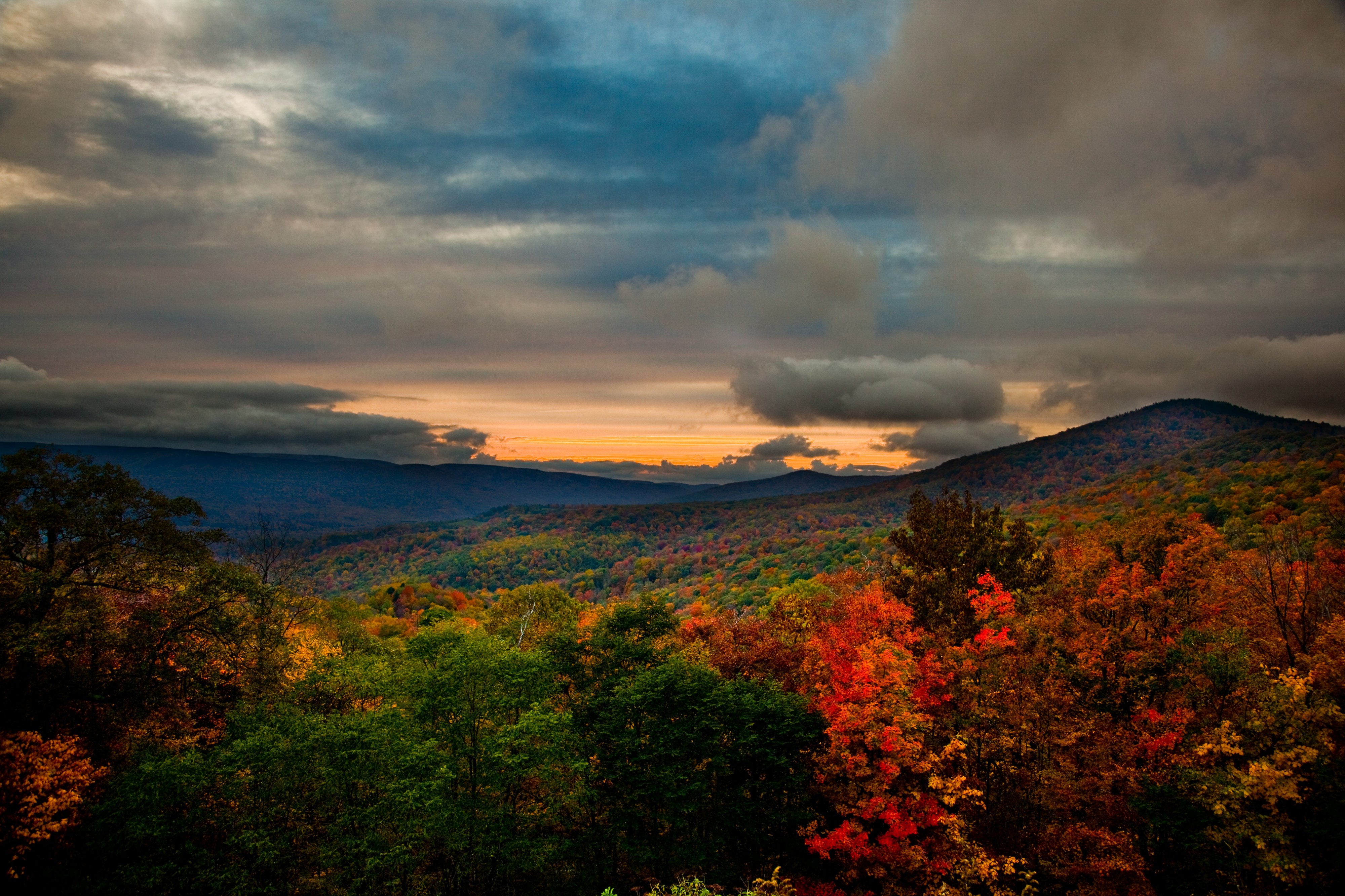 Autumn-colors-mountain-sunset - Virginia - ForestWander