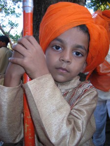 india_goa_shigmo_boy.jpg