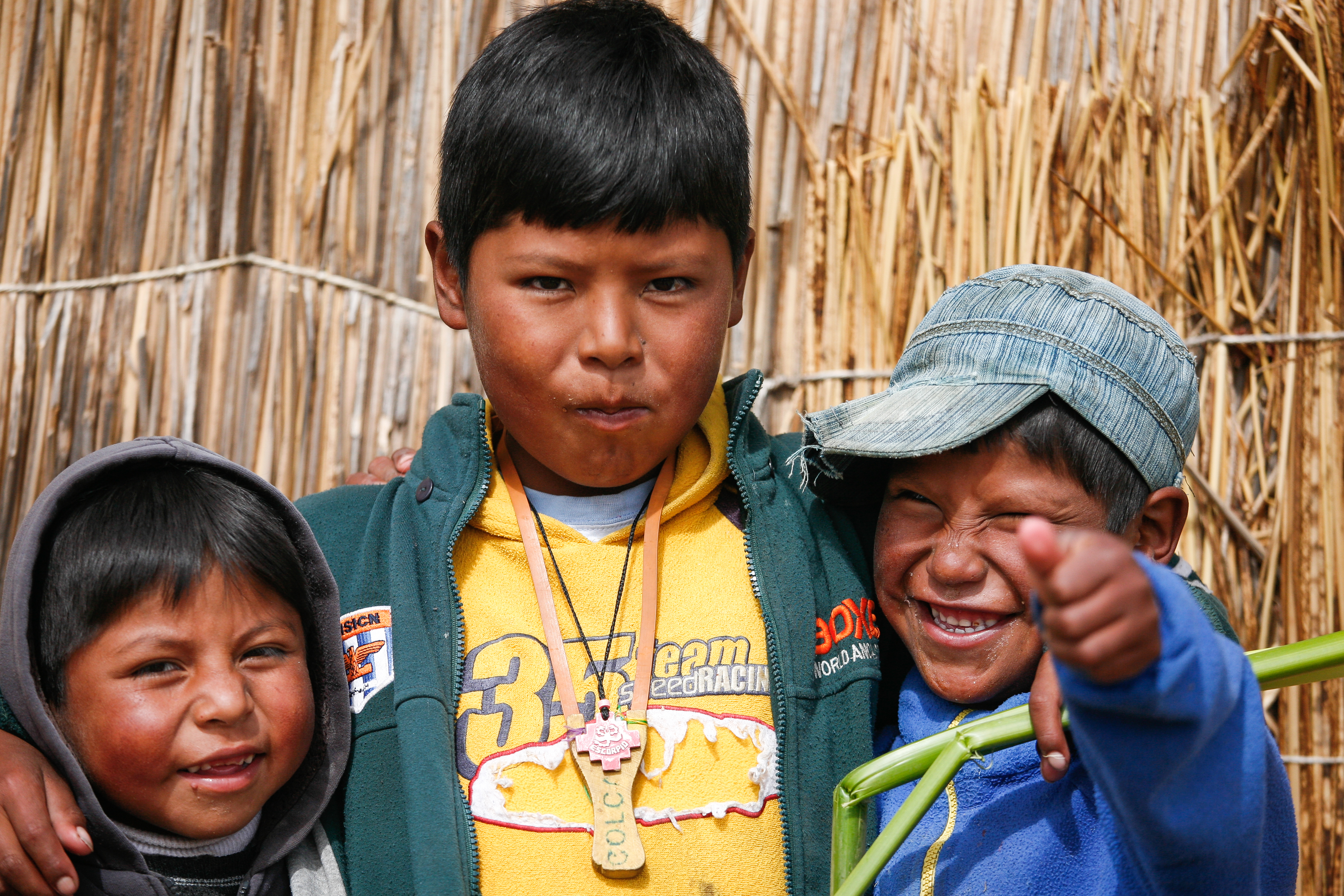 Uros Children, Peru (8446761495)