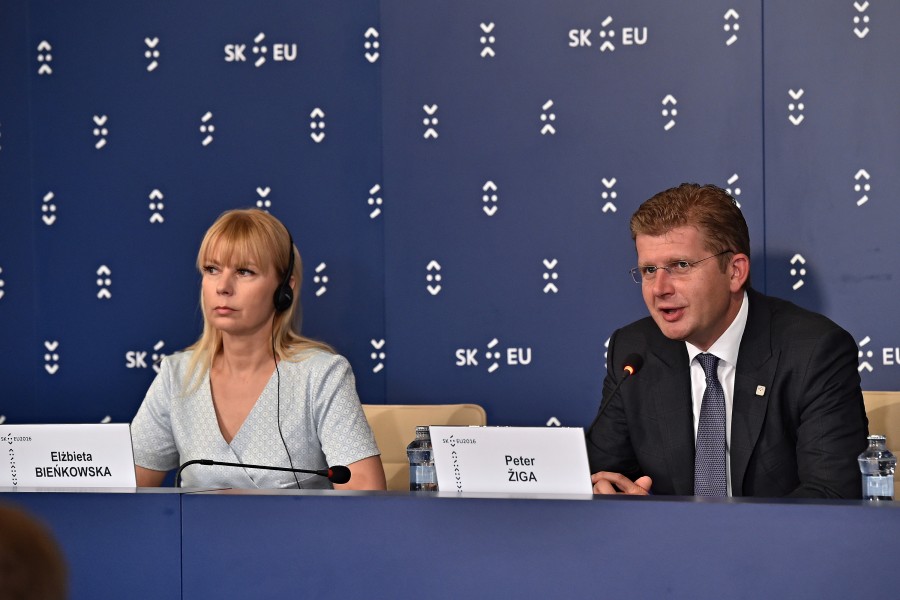 Elżbieta Bieńkowska & Peter Žiga 2016