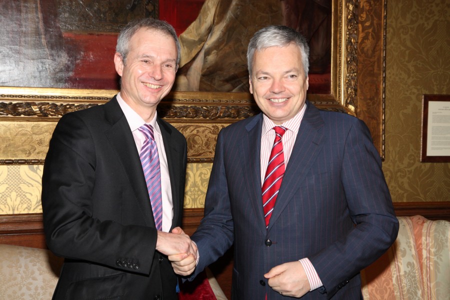 Minister for Europe David Lidington meeting Didier Reynders, Belgian Deputy Prime Minister and Minister of Foreign Affairs, Foreign Trade and European Affairs in London 9 January 2012. (6666308901)