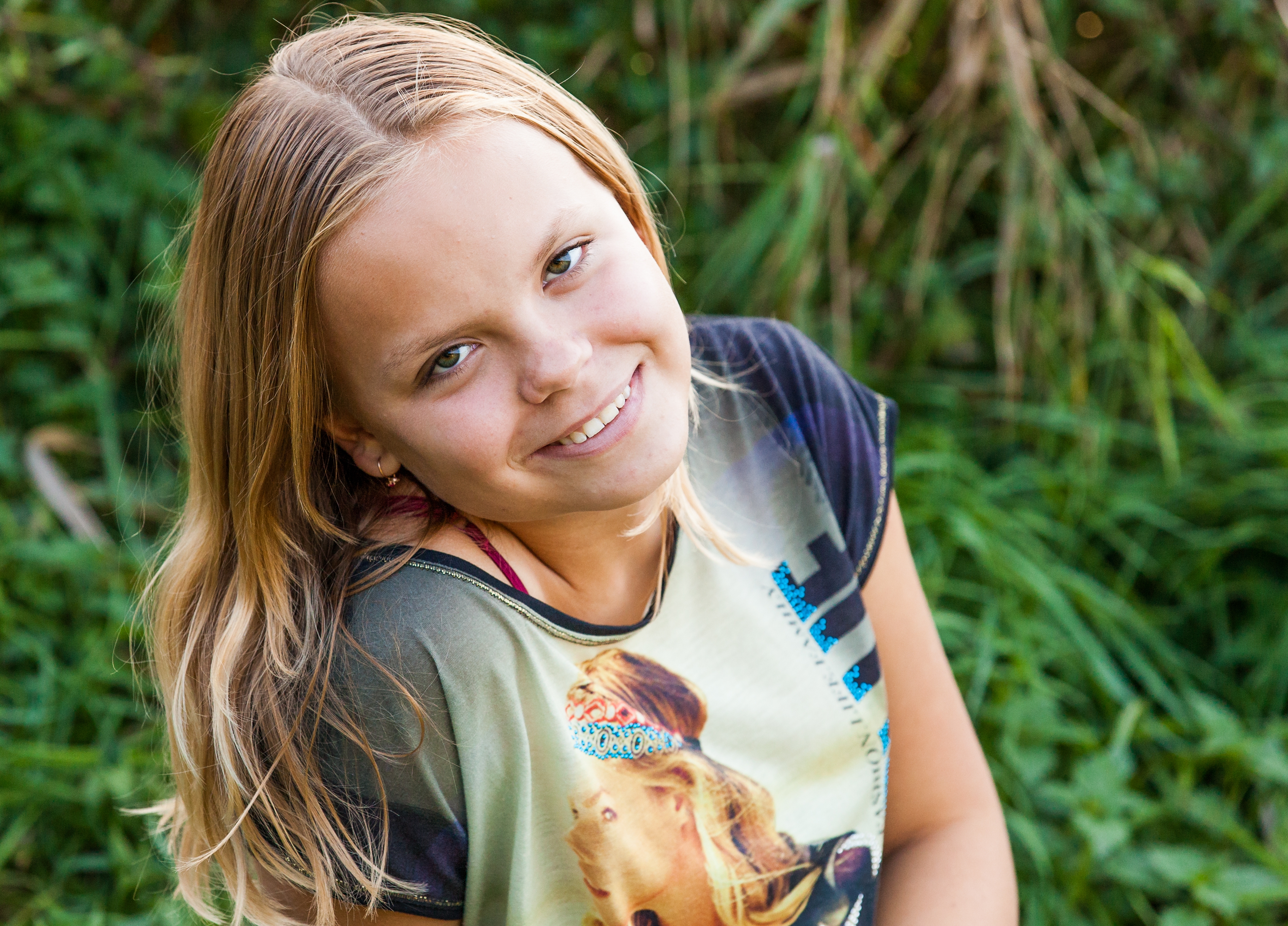 a blond Catholic girl photographed in September 2014, picture 3