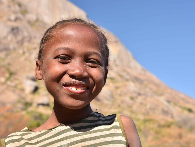 Malagasy Girl, Madagascar (26793572202)