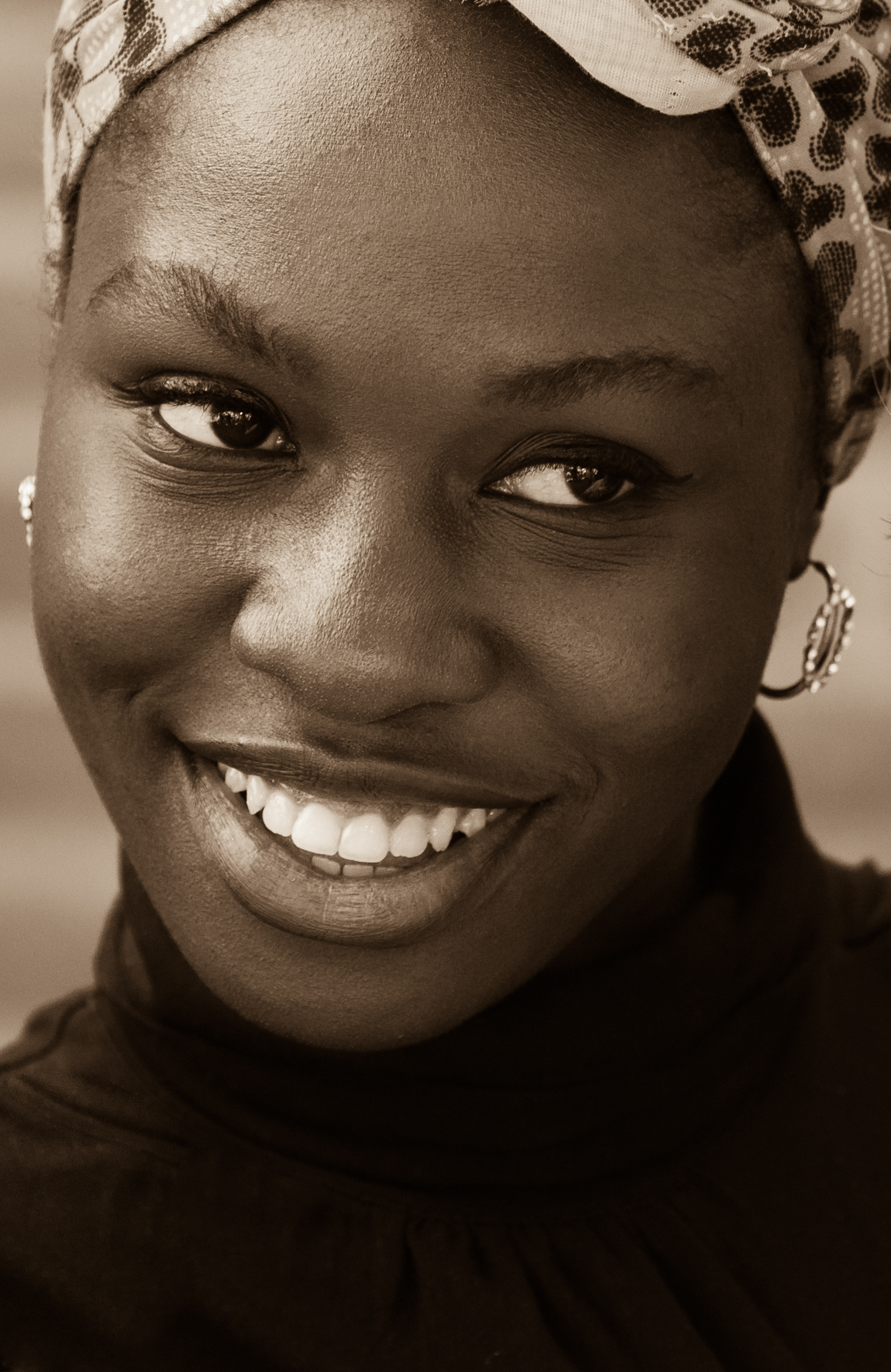 a Catholic Nigerian girl photographed in September 2014, picture 2, black and white