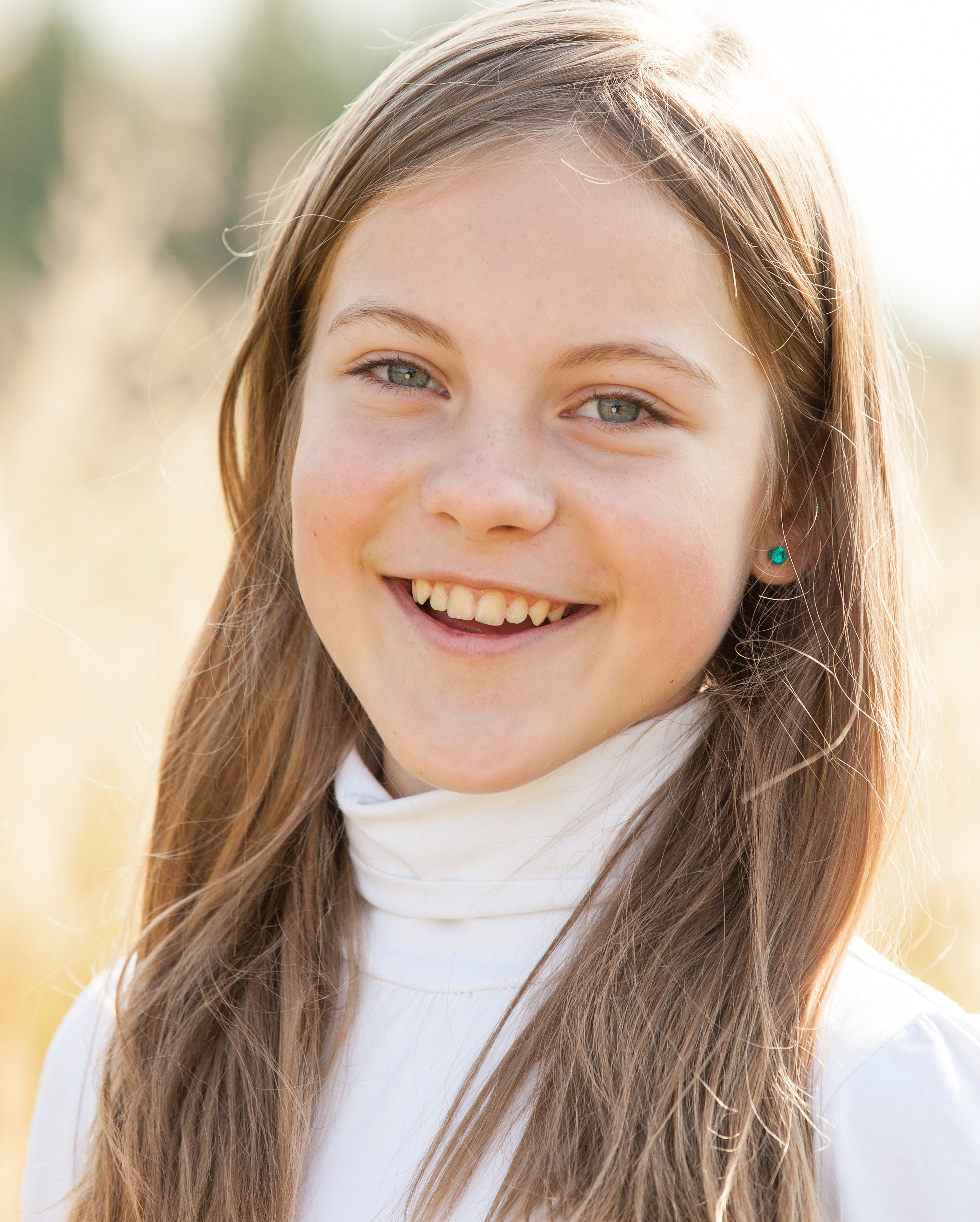an amazingly beautiful young Catholic girl photographed in October 2014, picture 36