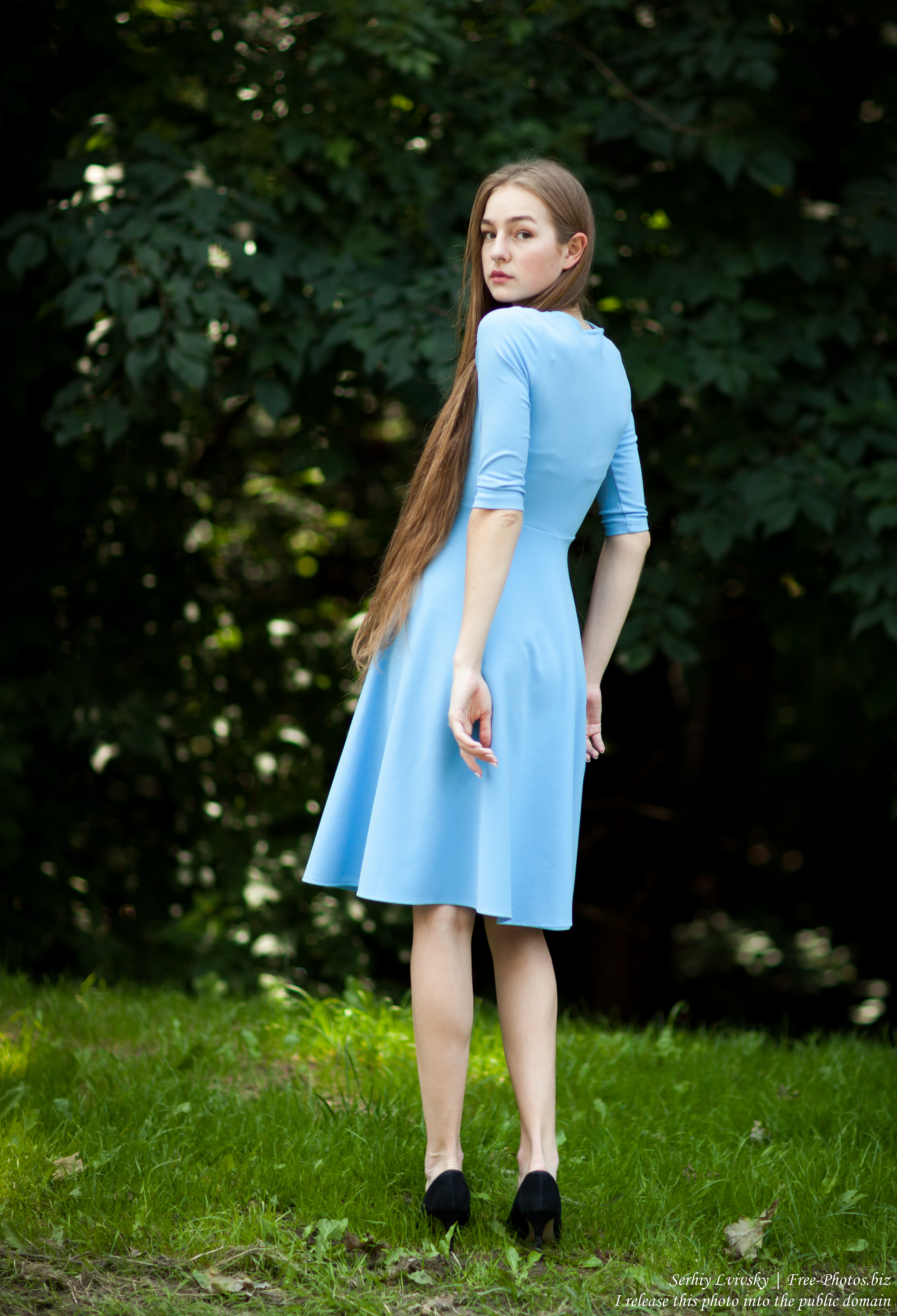 Justyna - a 16-year-old fair-haired girl photographed in June 2018 by Serhiy Lvivsky, picture 15