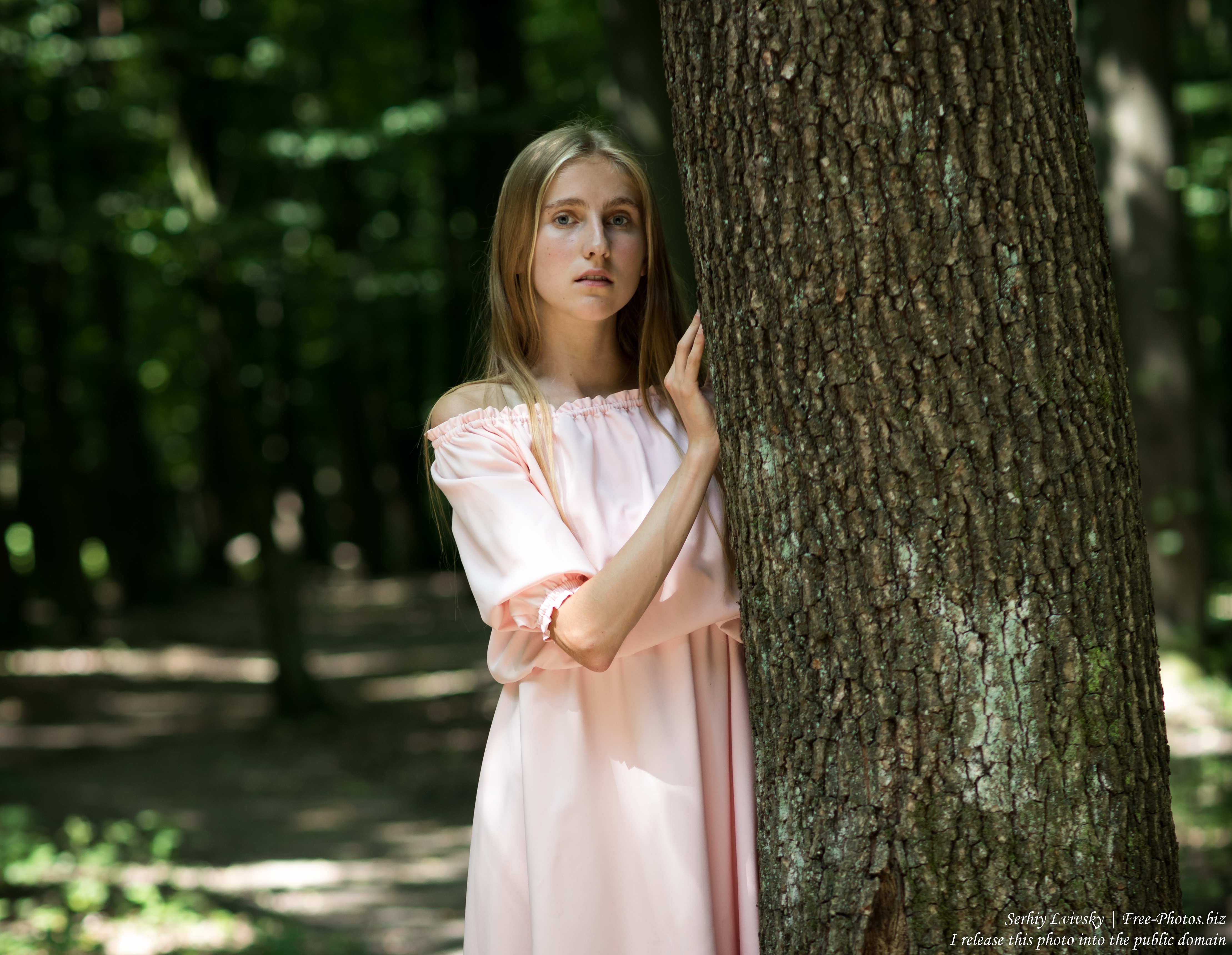 Katia - a 16-year-old natural blonde girl with blue eyes photographed in June 2019 by Serhiy Lvivsky, picture 10