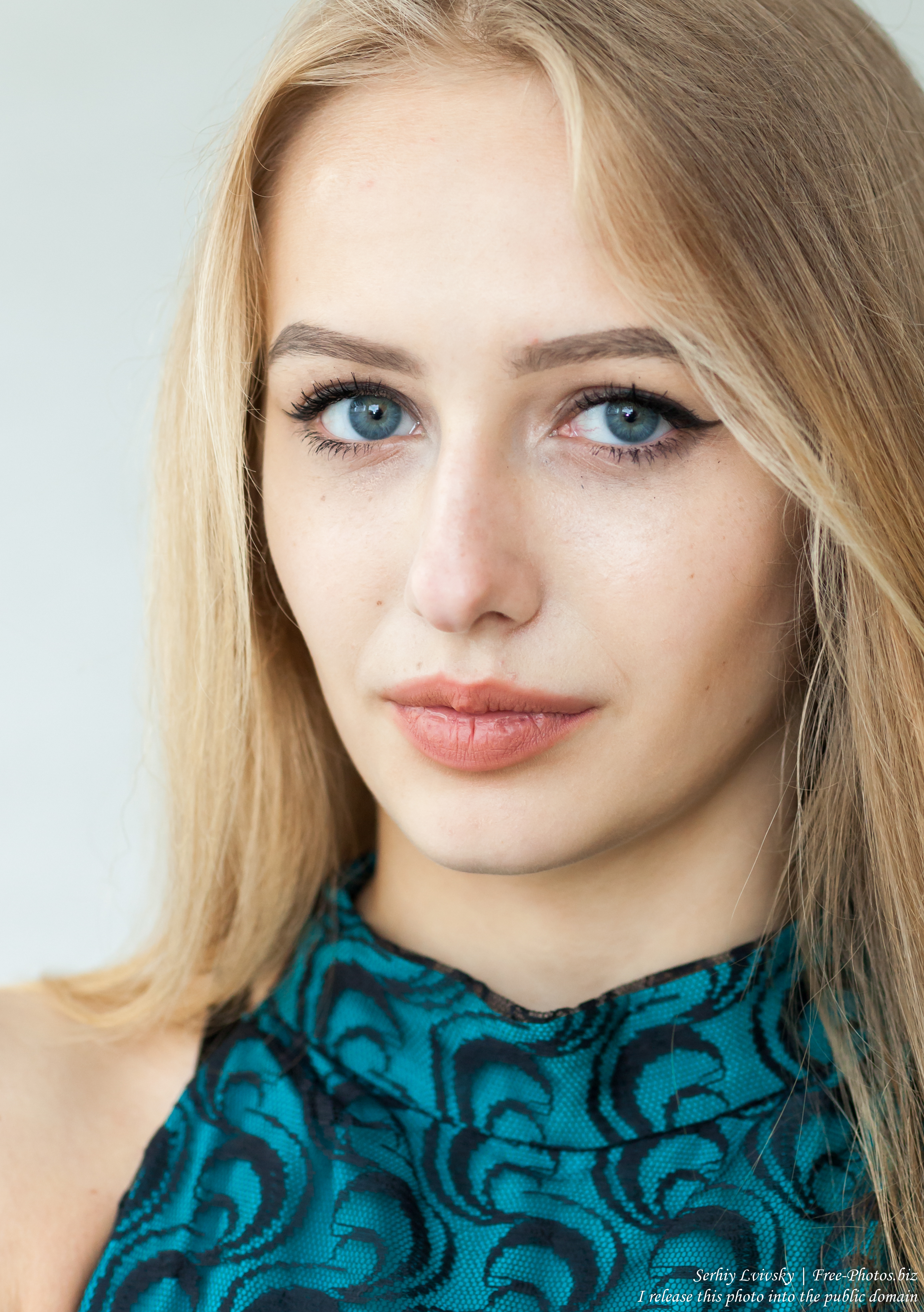 Lila - a 15-year-old natural blonde girl photographed in May 2017 by Serhiy Lvivsky, picture 10