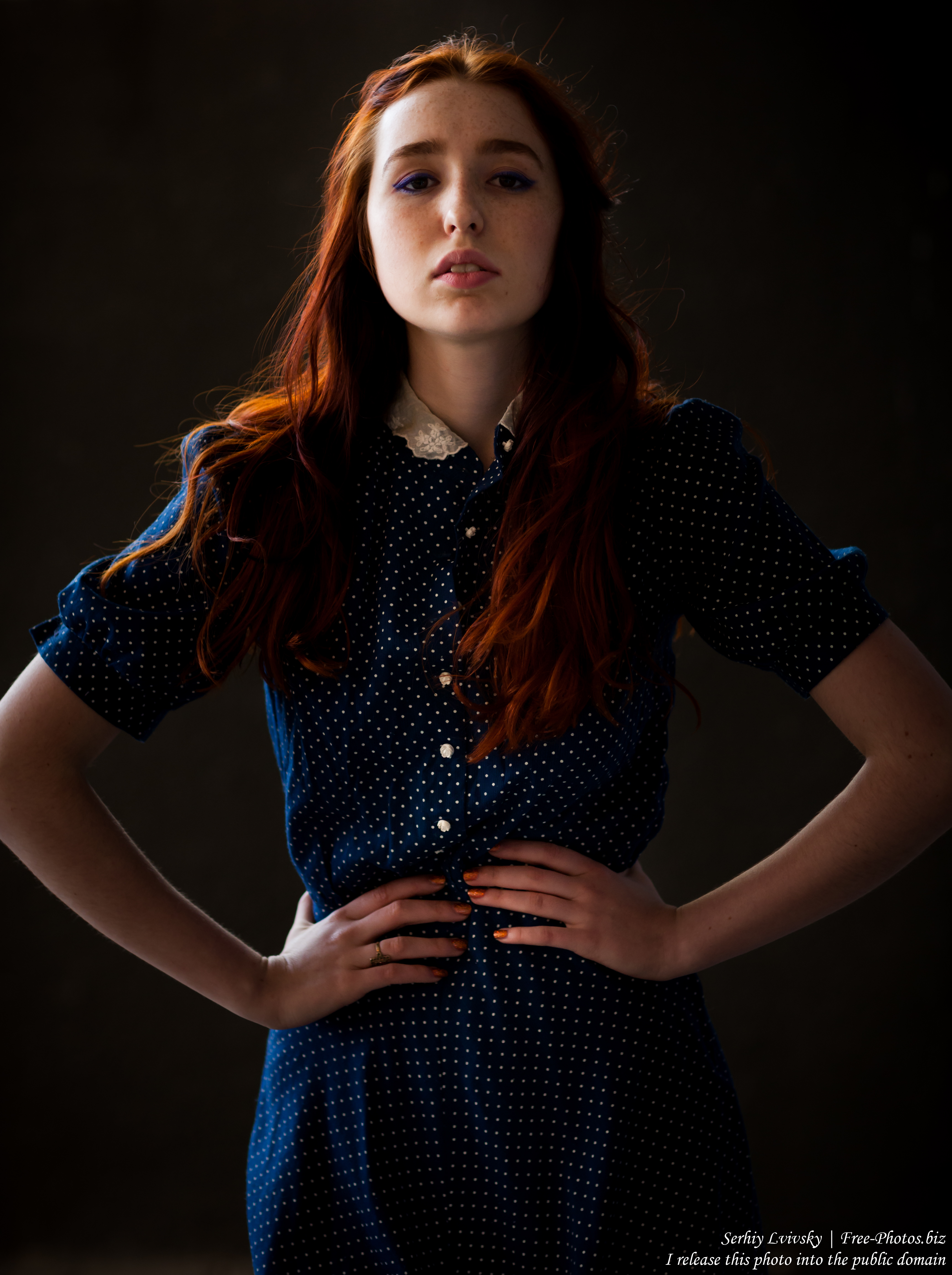 Lisa - a 19-year-old girl with natural red hair photographed in June 2017 by Serhiy Lvivsky, picture 3