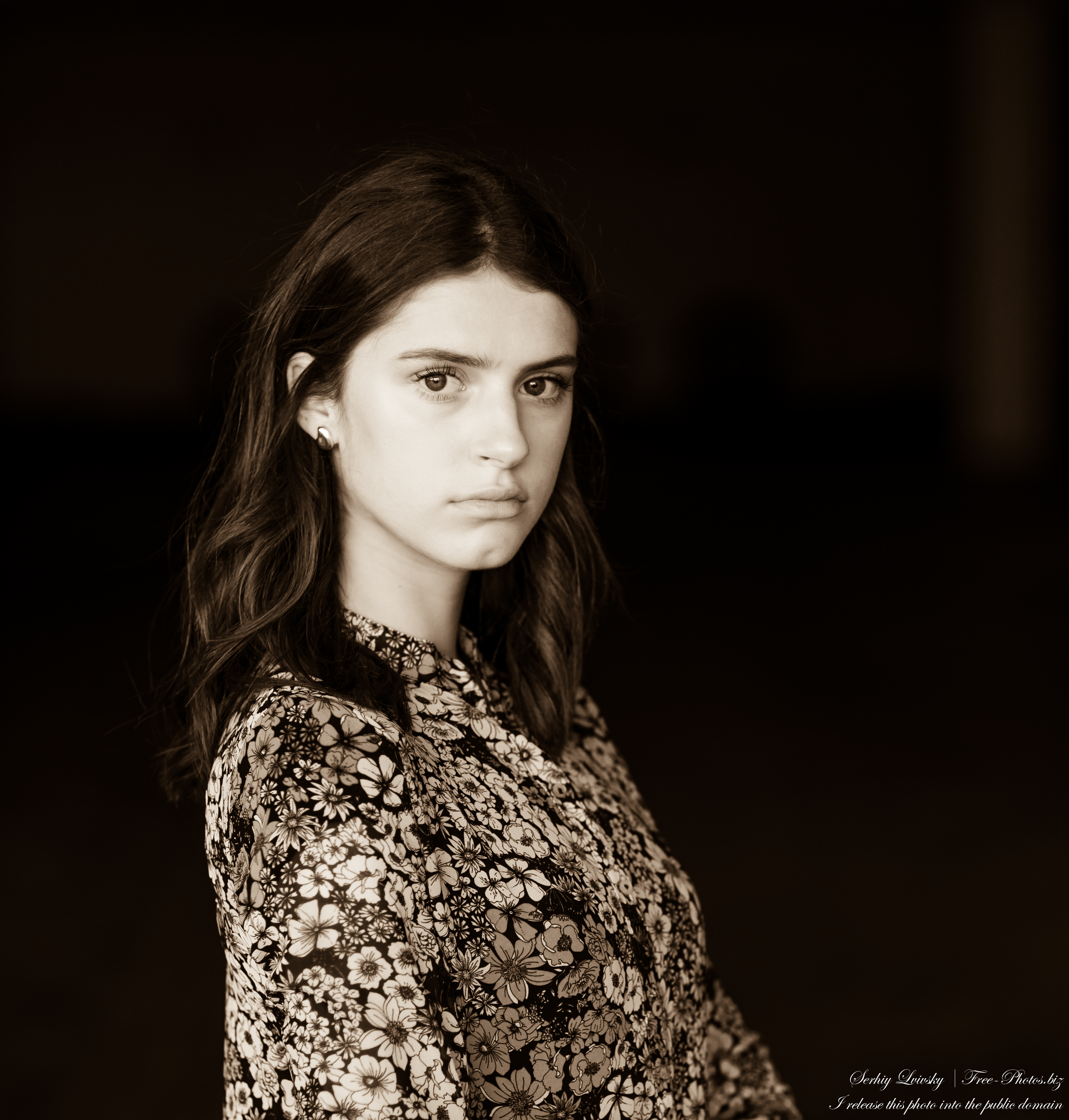 Marta - a 16-year-old girl photographed in June 2020 by Serhiy Lvivsky, portrait 10