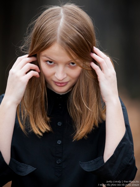a 13-year-old Catholic girl photographed by Serhiy Lvivsky in November 2015, picture 3