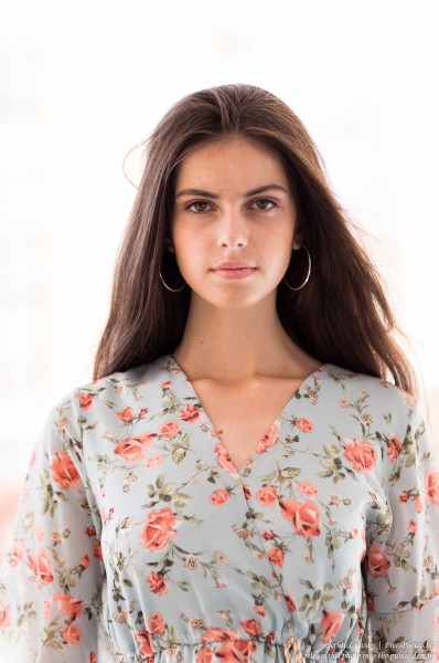 Christina - a 16-year-old brunette girl photographed in July 2019 by Serhiy Lvivsky, picture 3