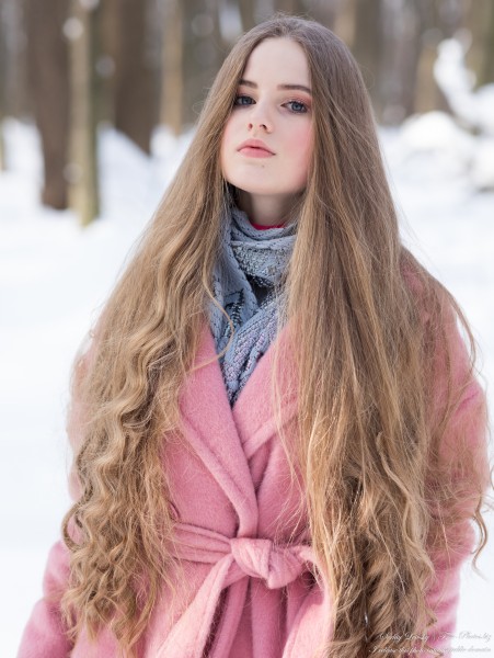 Diana - an 18-year-old natural blonde girl photographed in February 2021 by Serhiy Lvivsky, picture 35