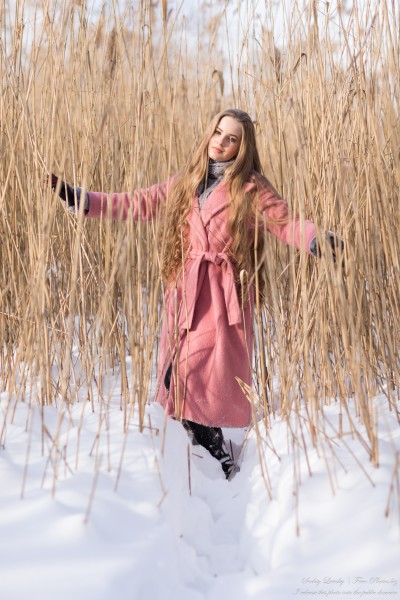 Diana - an 18-year-old natural blonde girl photographed in February 2021 by Serhiy Lvivsky, picture 39