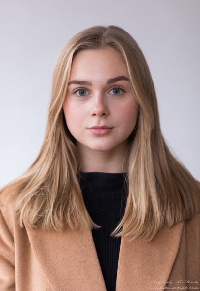 Emilia - a 15-year-old natural blonde Catholic girl photographed in November 2020 by Serhiy Lvivsky, picture 1