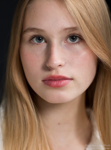 Joanna - a 15-year-old girl with natural lips and blonde hair photographed in July 2023 by Serhiy Lvivsky, picture 6