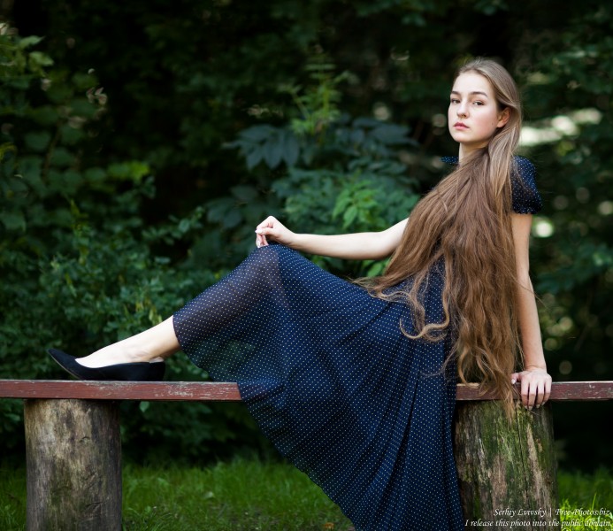 Justyna - a 16-year-old fair-haired girl photographed in June 2018 by Serhiy Lvivsky, picture 21