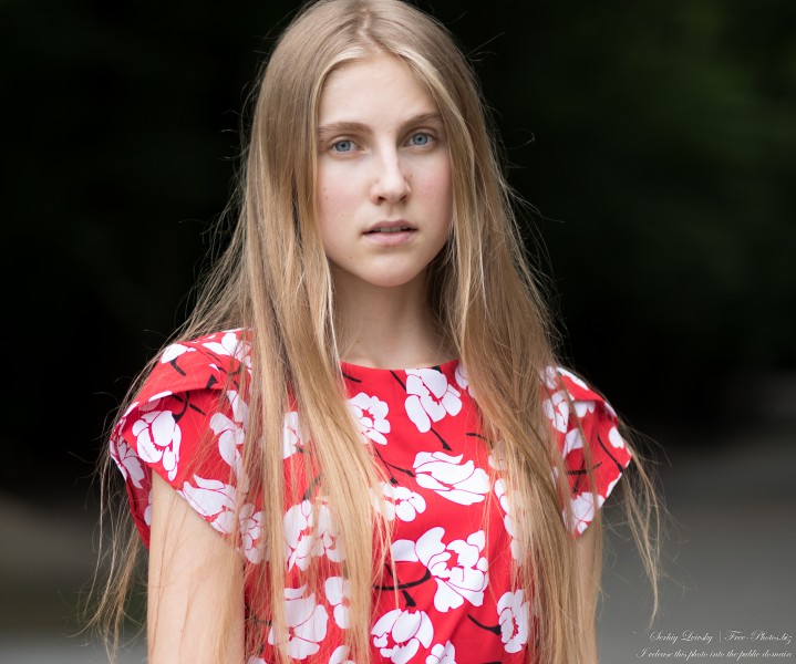 Katia - a 17-year-old natural blonde girl with blue eyes photographed in July 2020 by Serhiy Lvivsky, picture 5