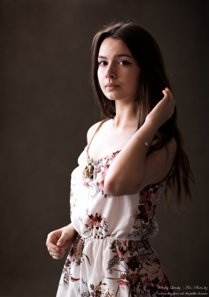 Lida - a 21-year-old girl photographed by Serhiy Lvivsky in June 2020, photograph 6