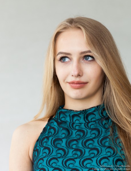 Lila - a 15-year-old natural blonde girl photographed in May 2017 by Serhiy Lvivsky, picture 9