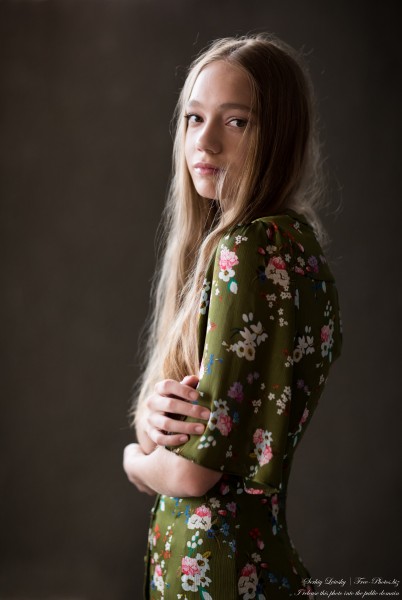 Marta - a 16-year-old natural blonde girl photographed by Serhiy Lvivsky in July 2020, picture 2