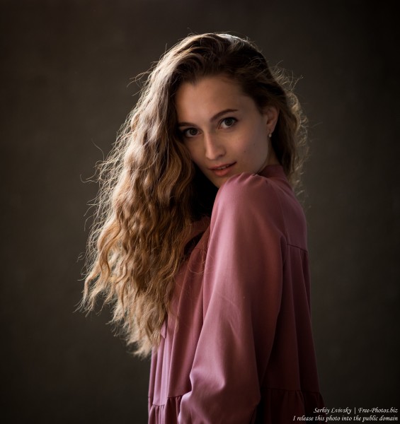 Sophia - a 17-year-old girl photographed in July 2019 by Serhiy Lvivsky, picture 7
