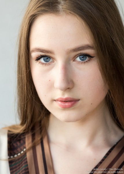 Vika - a 17-year-old girl with blue eyes and natural fair hair photographed in June 2019 by Serhiy Lvivsky, picture 4