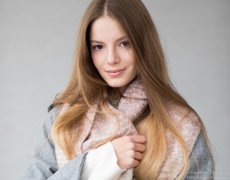 Vika - an 18-year-old God's creation with natural fair hair, photographed by Serhiy Lvivsky in November 2022, picture 3