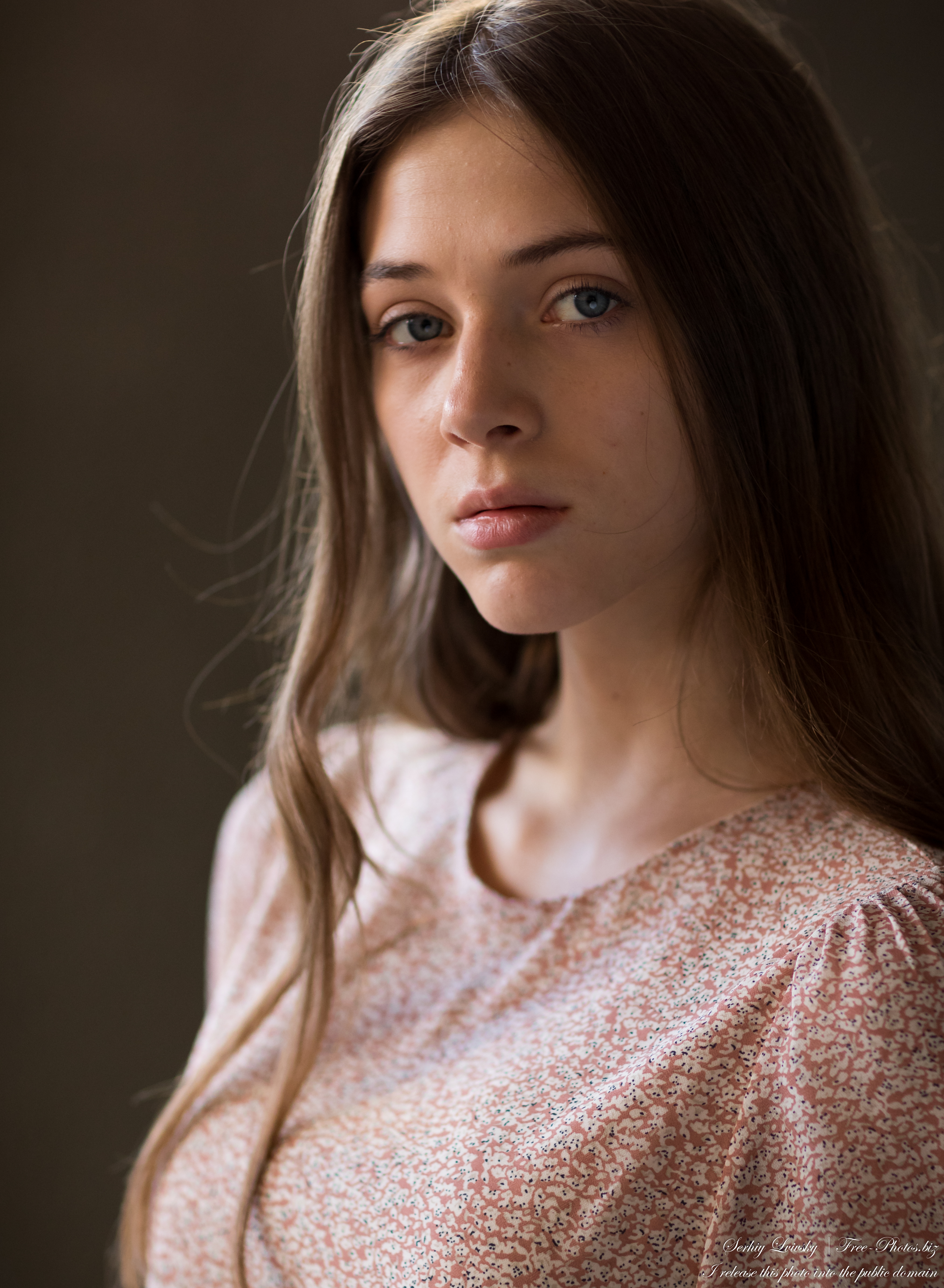 Sophia - a 17-year-old creation of God with blue eyes photographed in October 2021 by Serhiy Lvivsky, portrait 22 out of 27