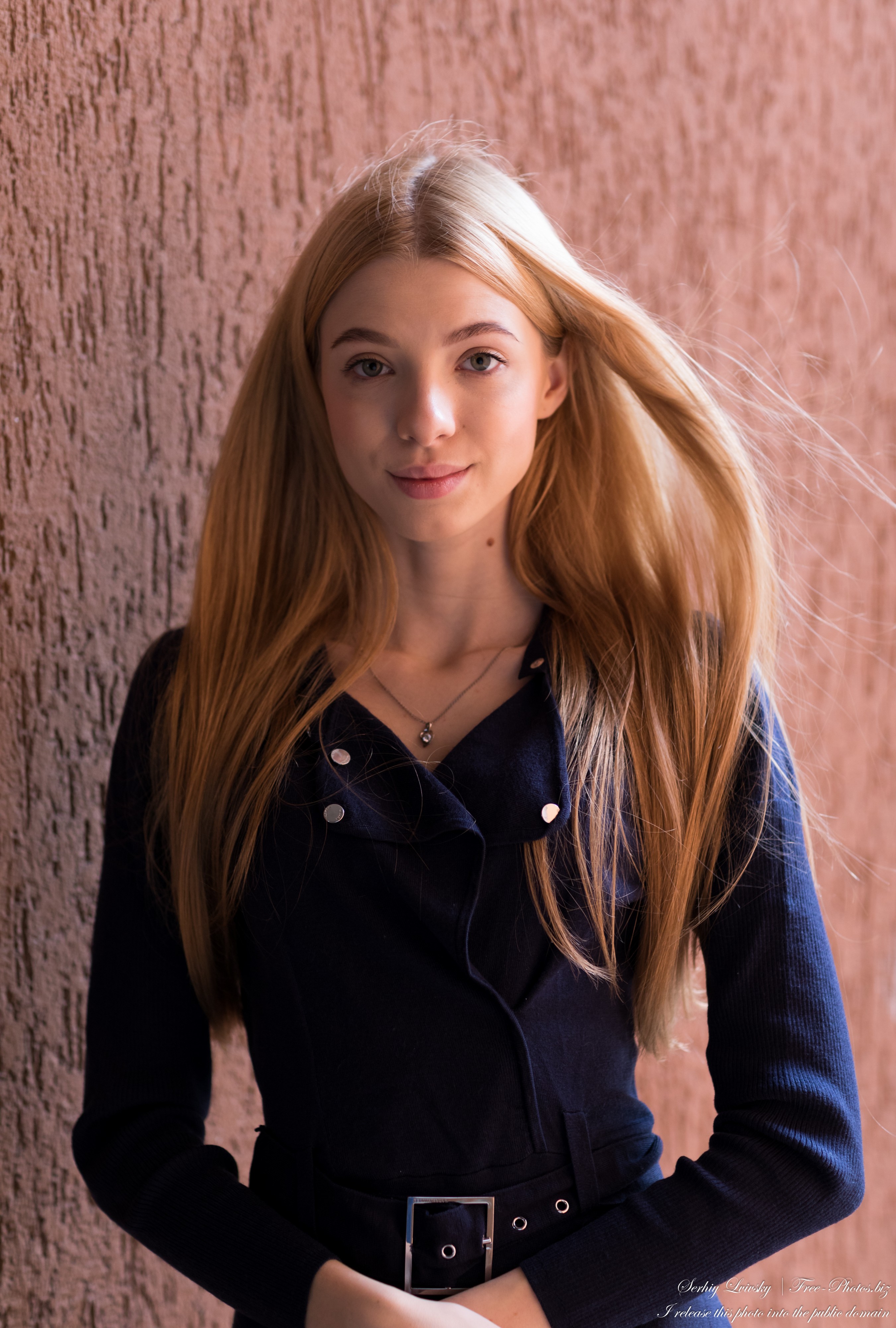 Anna - an 18-year-old girl photographed in October 2020 by Serhiy Lvivsky, picture 20