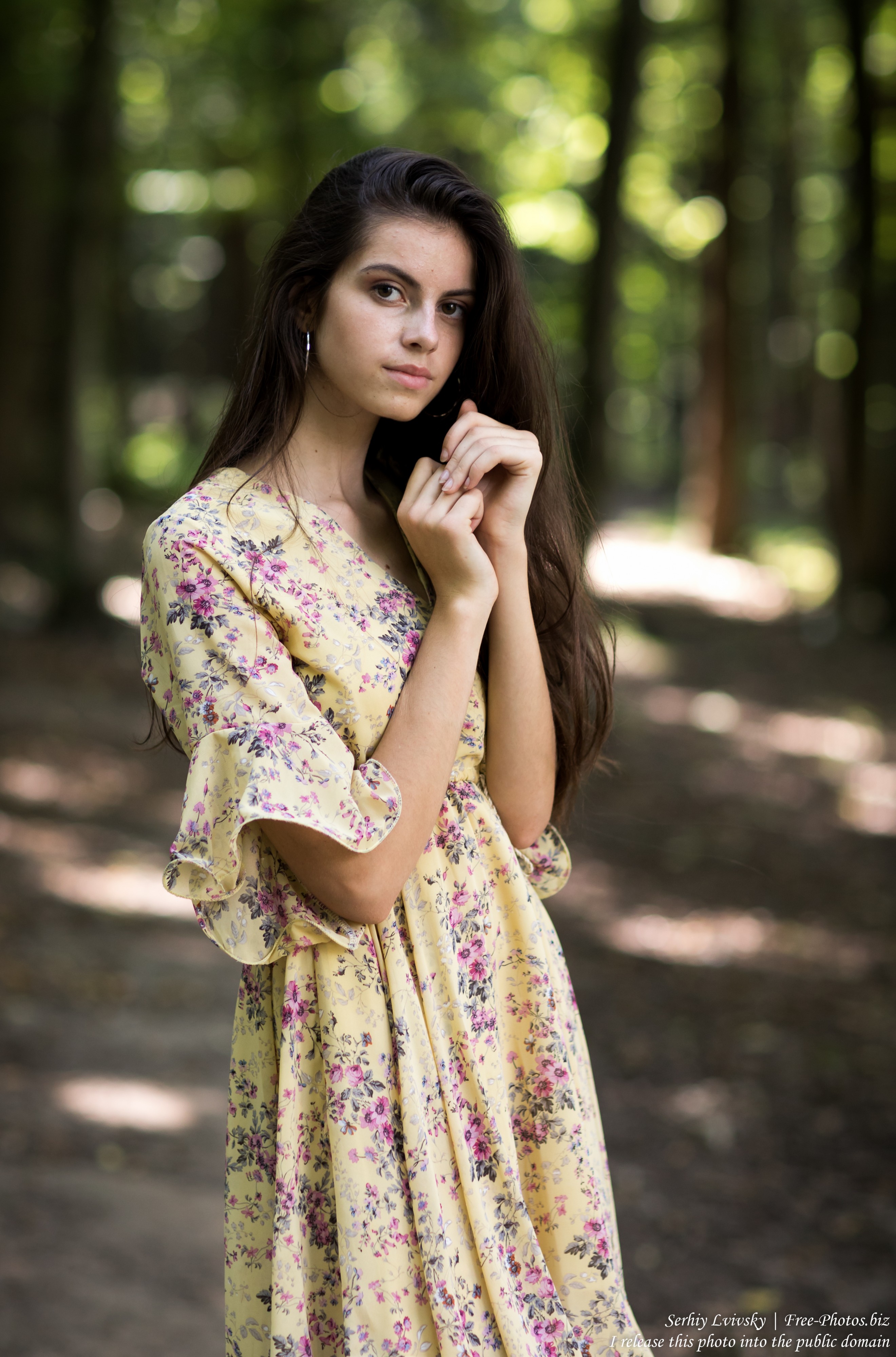 Christina - a 16-year-old brunette girl photographed in July 2019 by Serhiy Lvivsky, picture 19