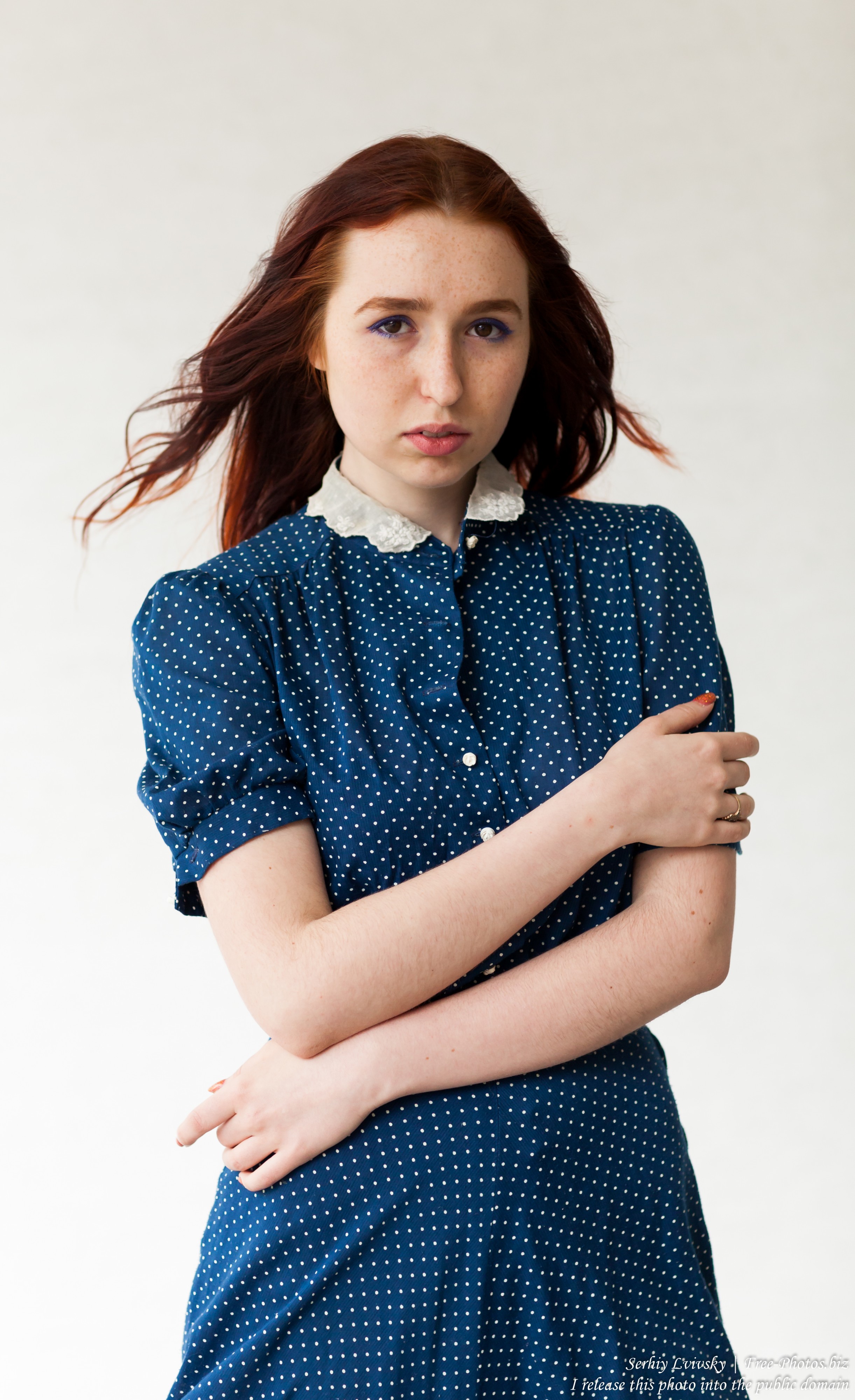 Lisa - a 19-year-old girl with natural red hair photographed in June 2017 by Serhiy Lvivsky, picture 1