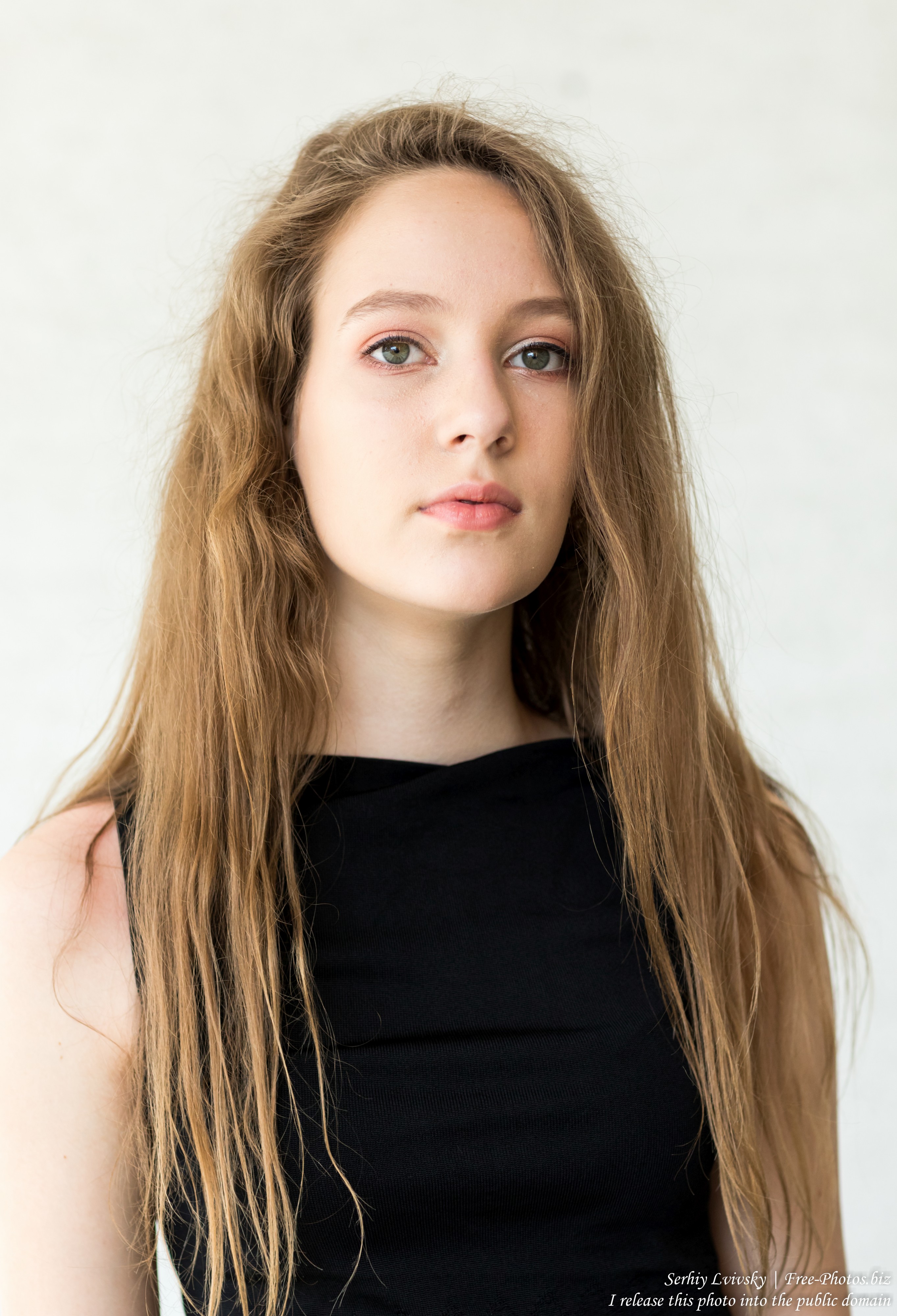 Nastia - a 16-year-old girl with natural fair hair photographed in June 2019 by Serhiy Lvivsky, picture 17