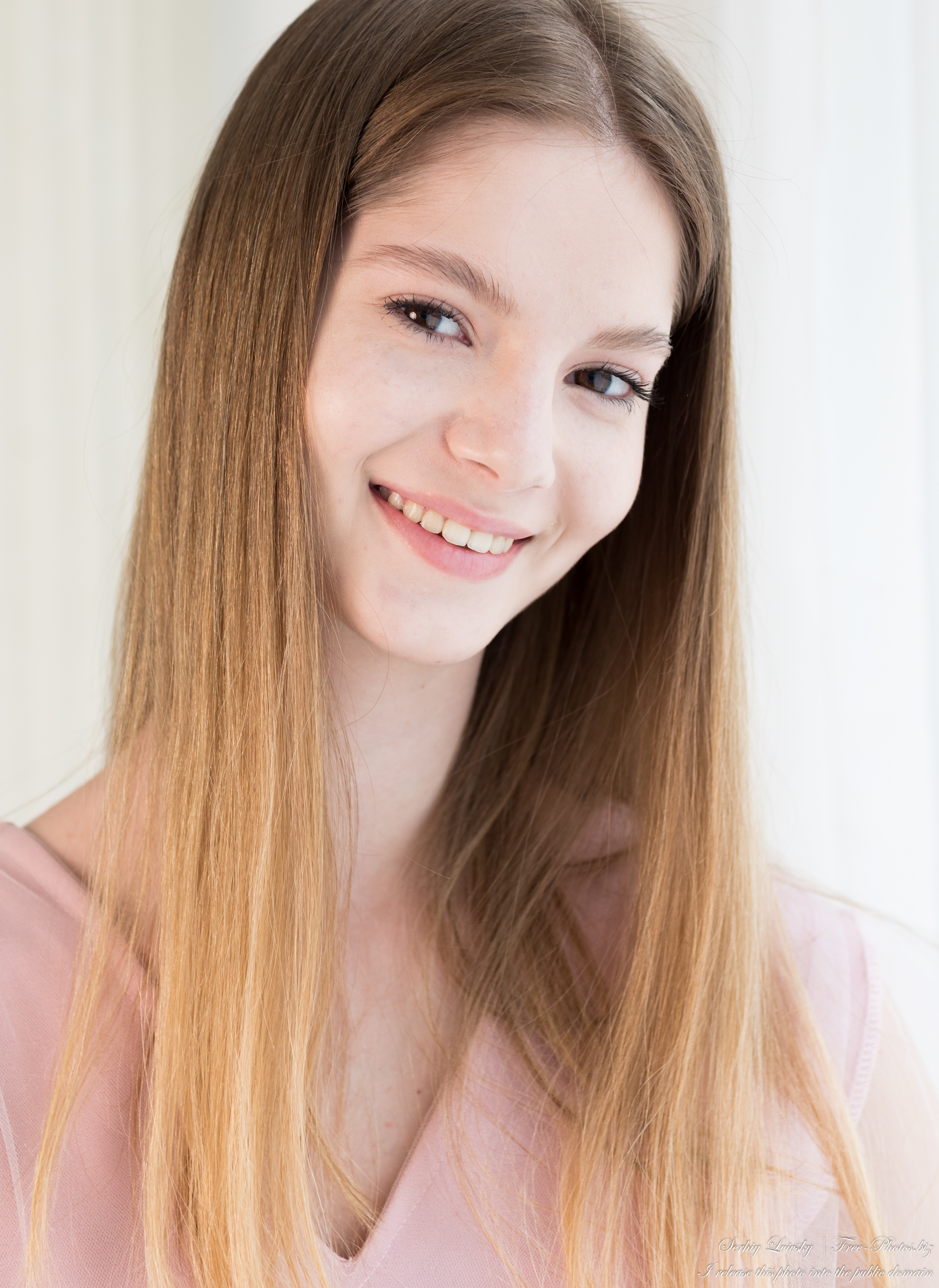 Vika - an 18-year-old girl with natural fair hair photographed in March 2023 by Serhiy Lvivsky, picture 30