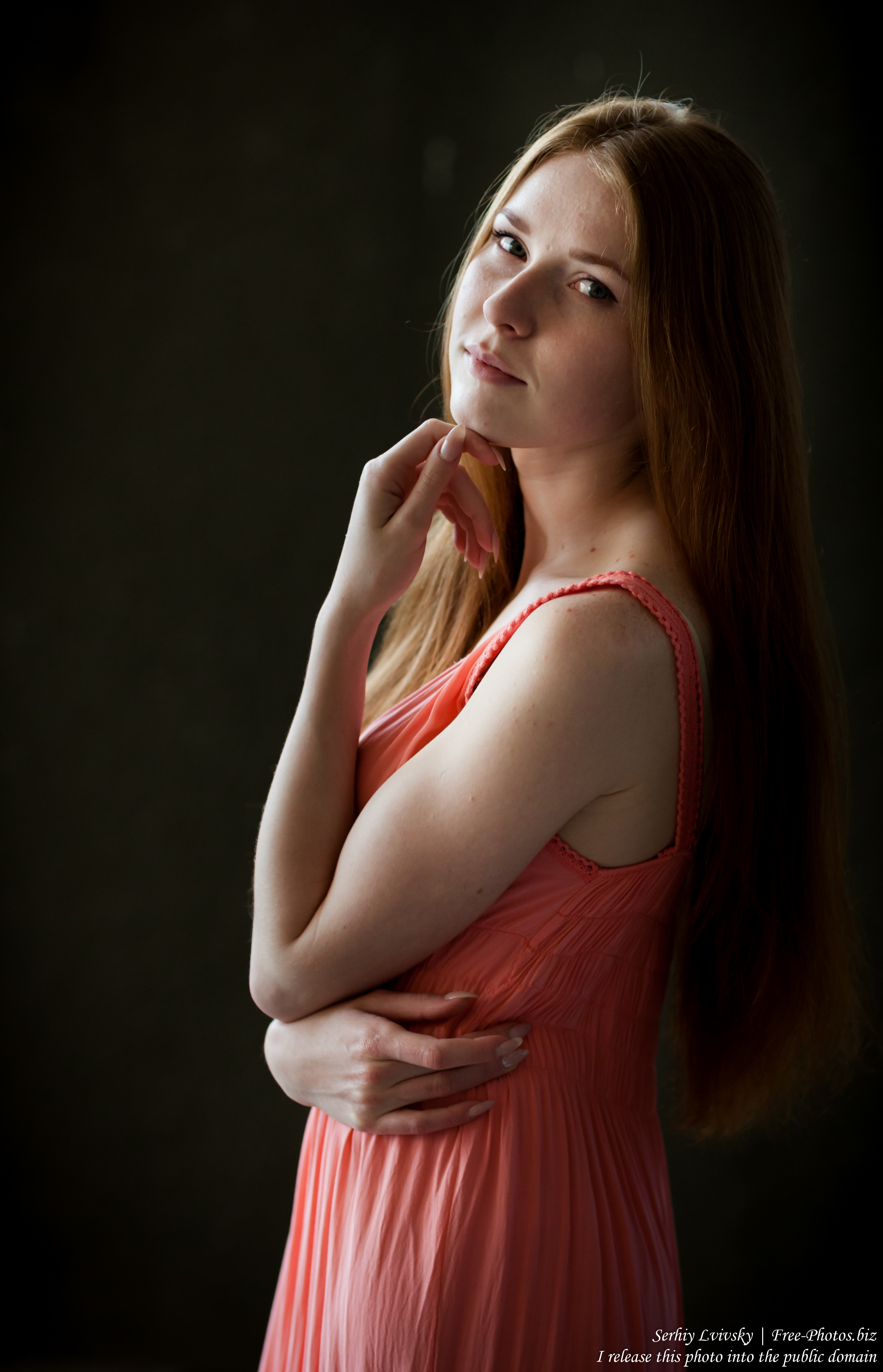 Yana - a 23-year-old girl with natural red hair photographed in June 2017 by Serhiy Lvivsky, picture 1
