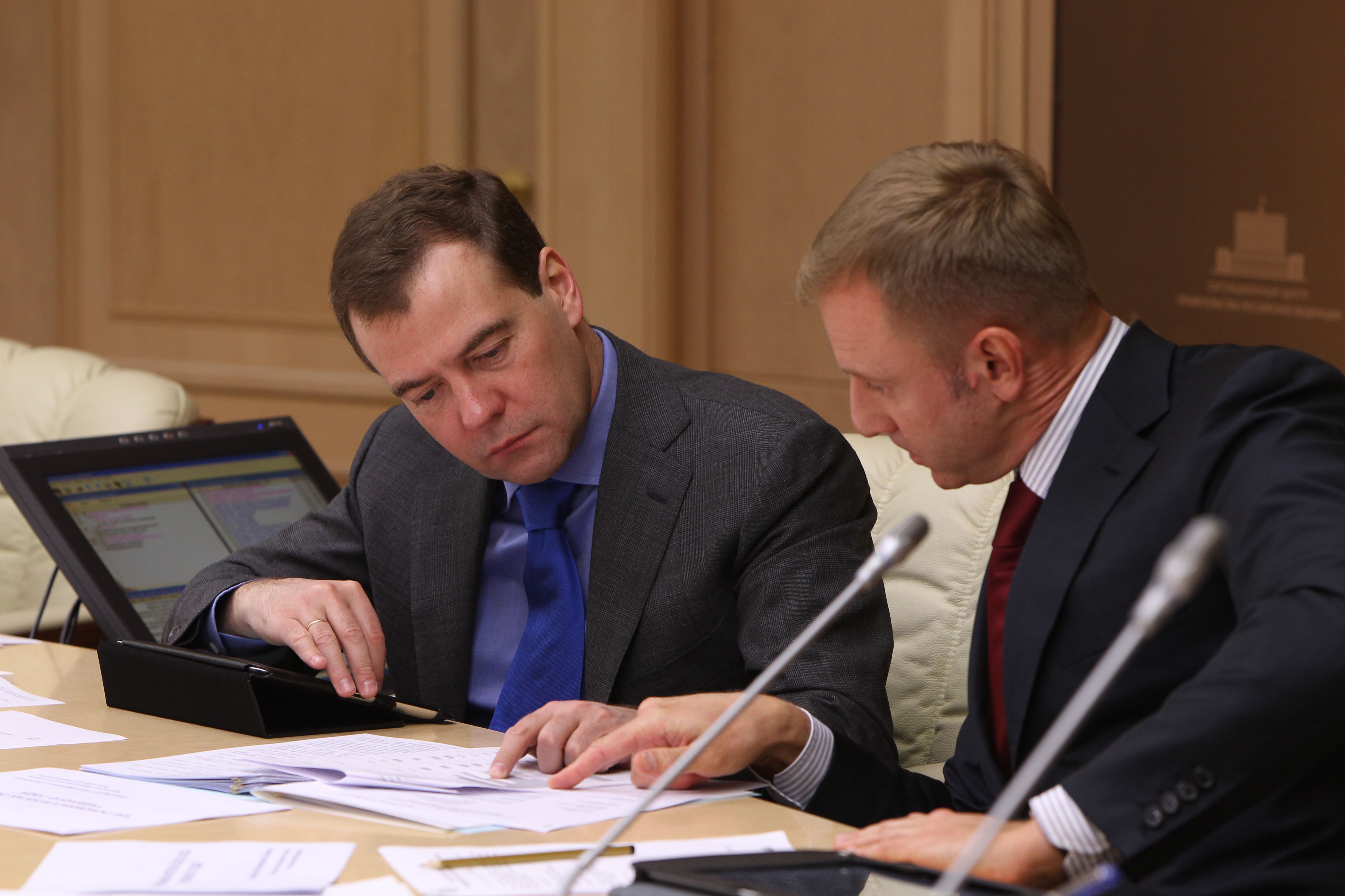 Dmitry Livanov and Dmitry Medvedev, June 2012