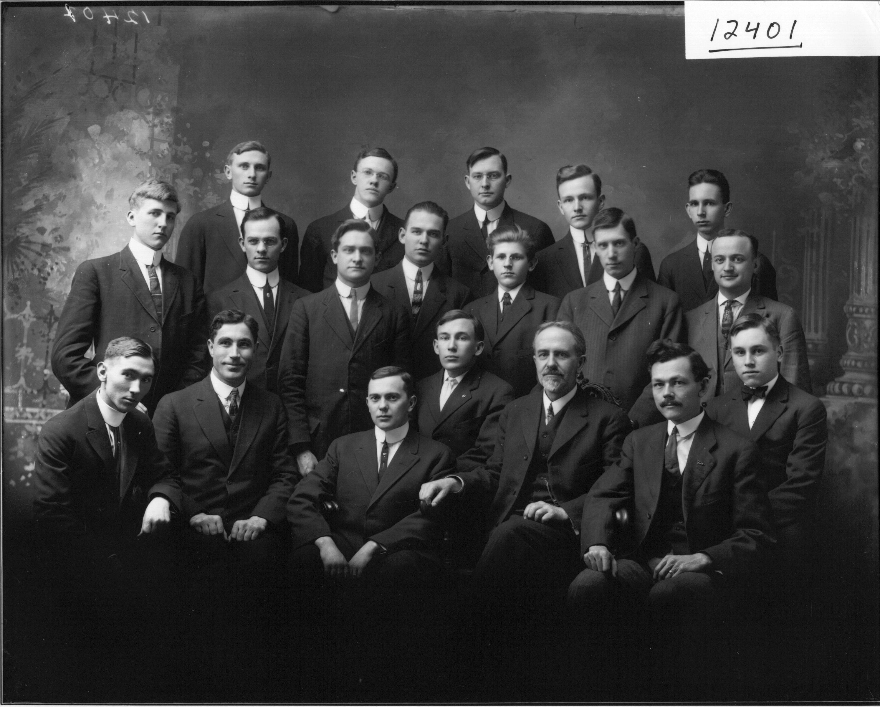 Miami University Adelphic Association 1913 (3192155508)