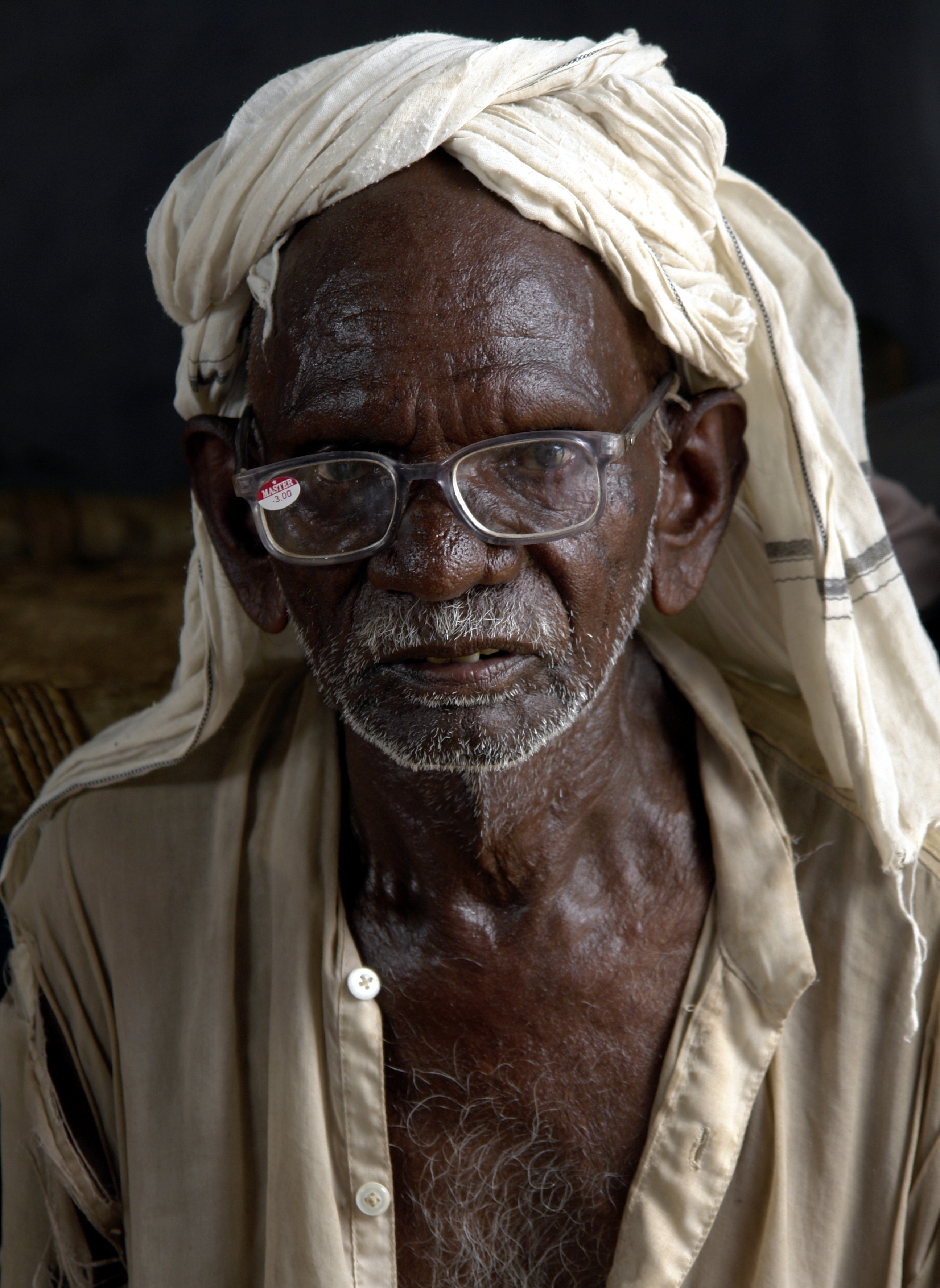 Old man near Jaura, Madhya Pradesh, India