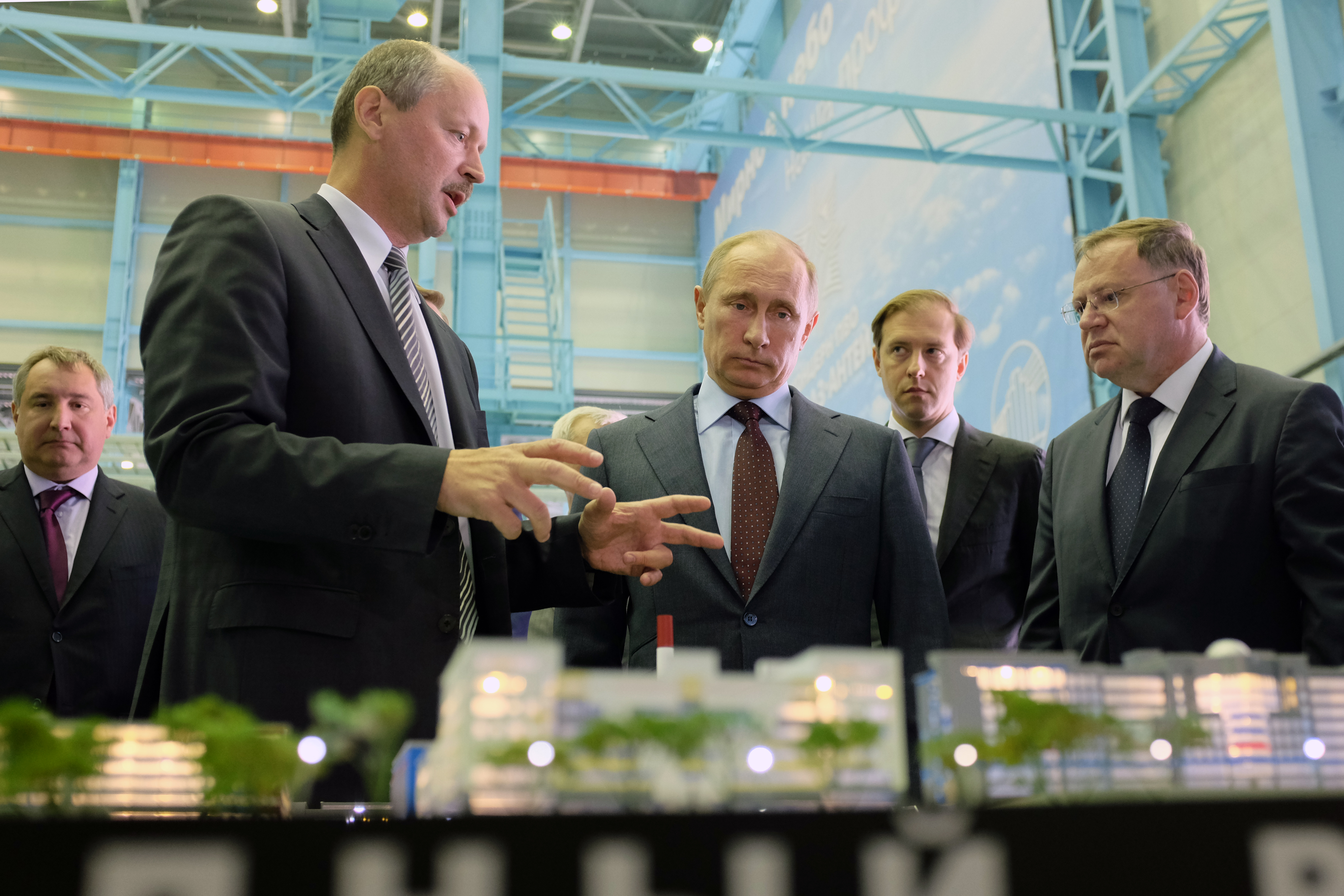 President Putin with two directors from the Almaz-Antey Corporation